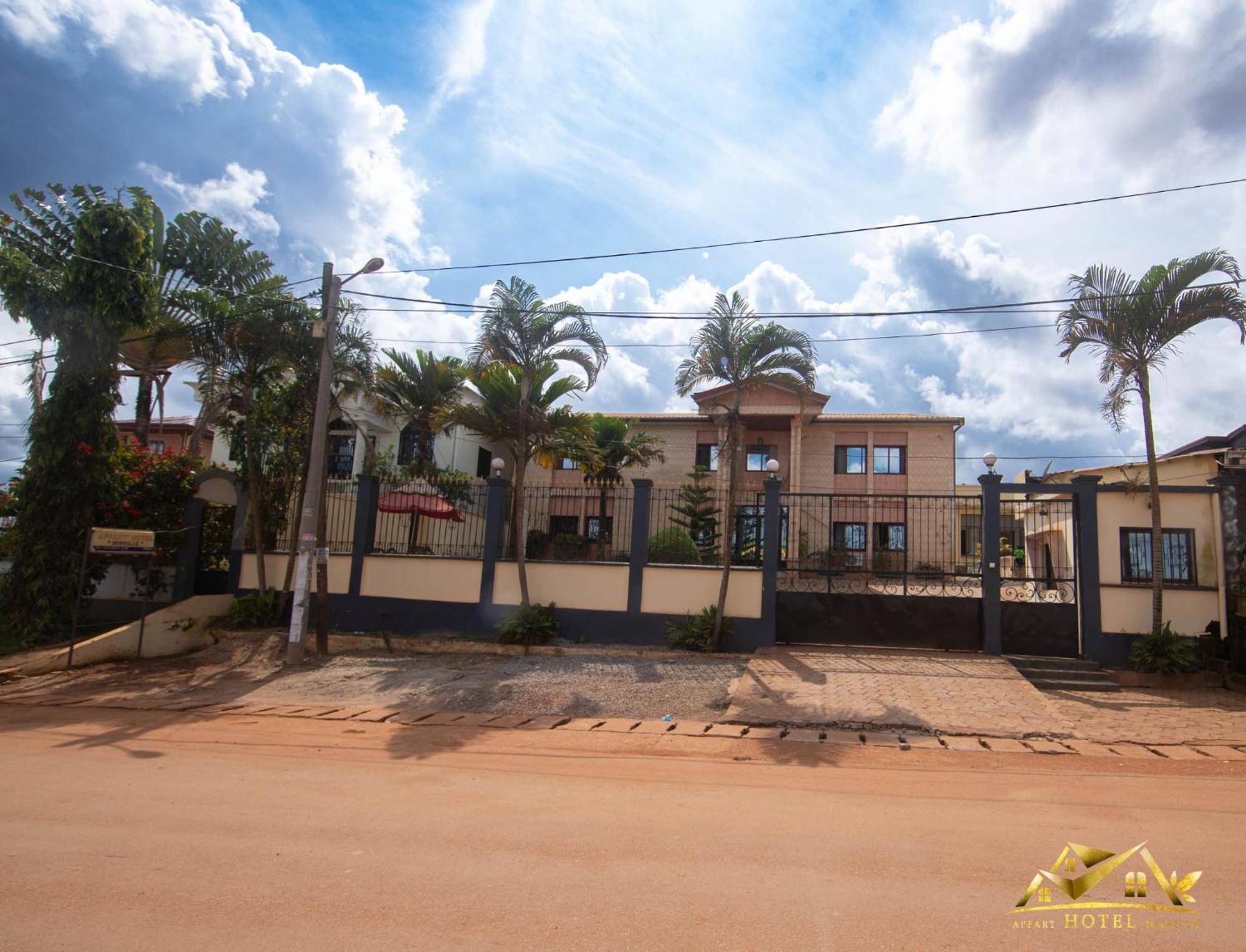 Appart Hotel Mireille Yaoundé Exterior foto