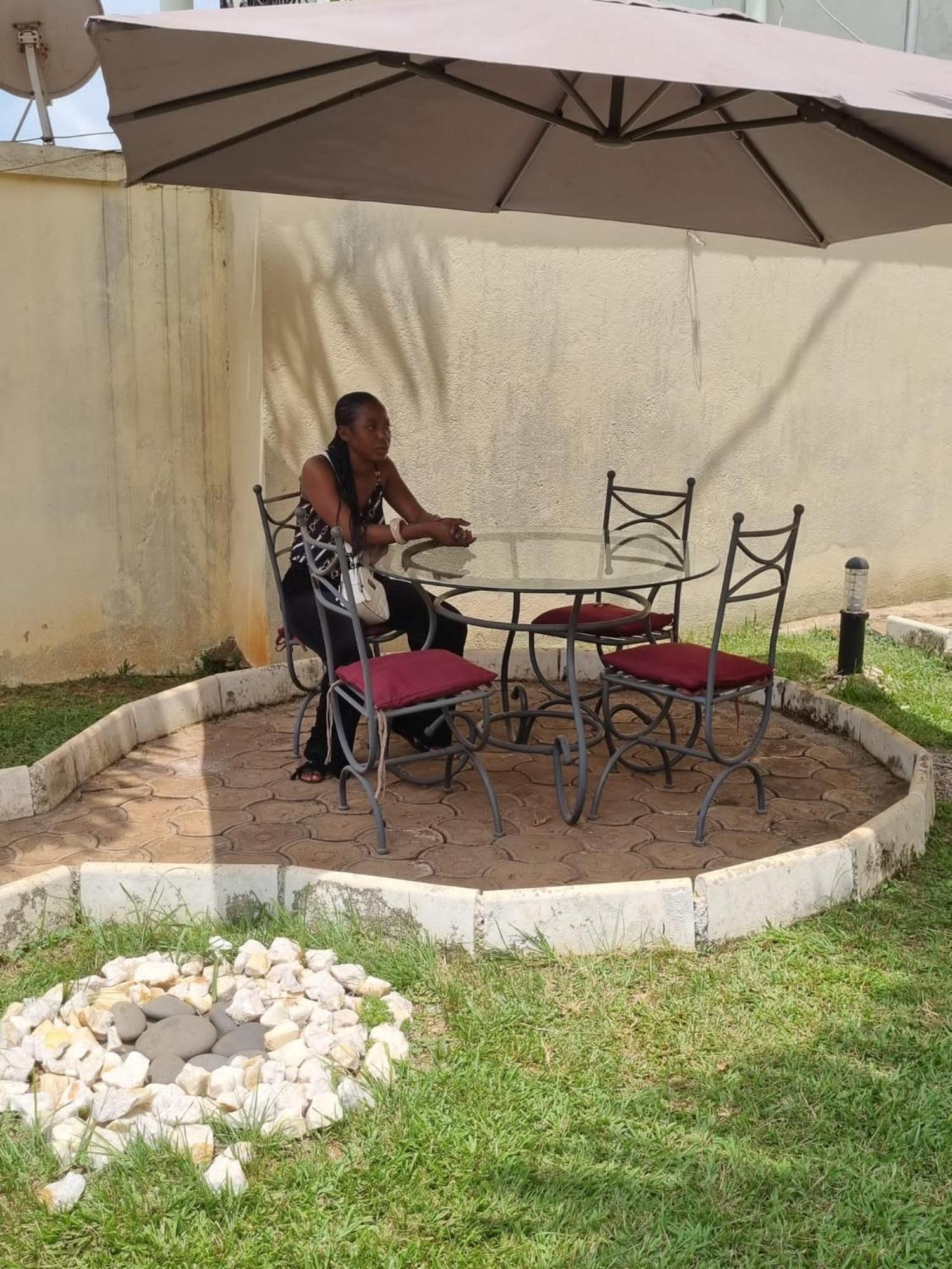 Appart Hotel Mireille Yaoundé Exterior foto